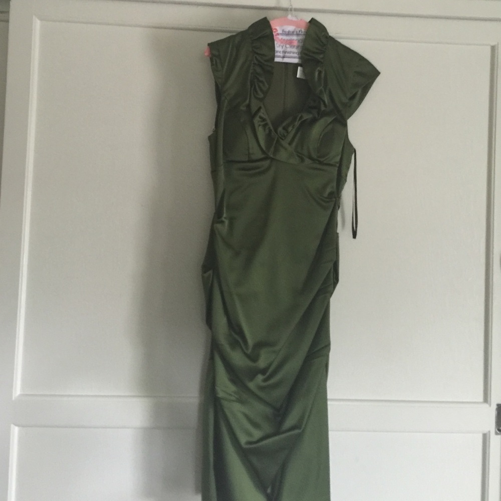Xscape Olive Green Satin Dress sz 10